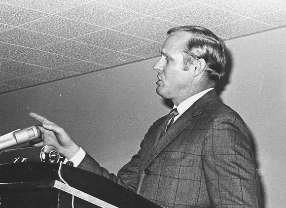 Archie Crenshaw, Atlanta businessman and minister
