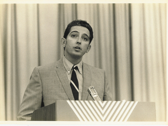 Jim Bevis speaking at '68 national seminar